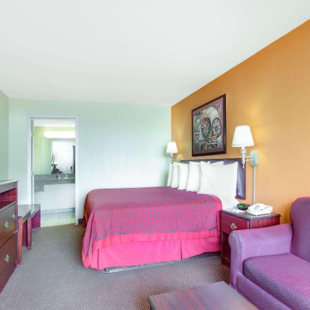 Days Inn By Wyndham Okemah מראה חיצוני תמונה